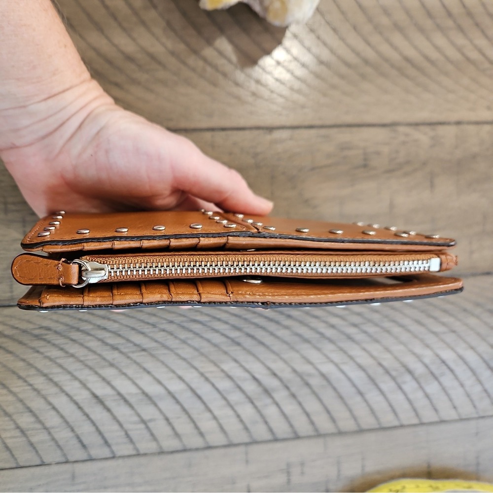 Vintage Michael Kors Astor Brown Studded Leather Wallet Edgy Rock Luxe Timeless - Picture 16 of 16